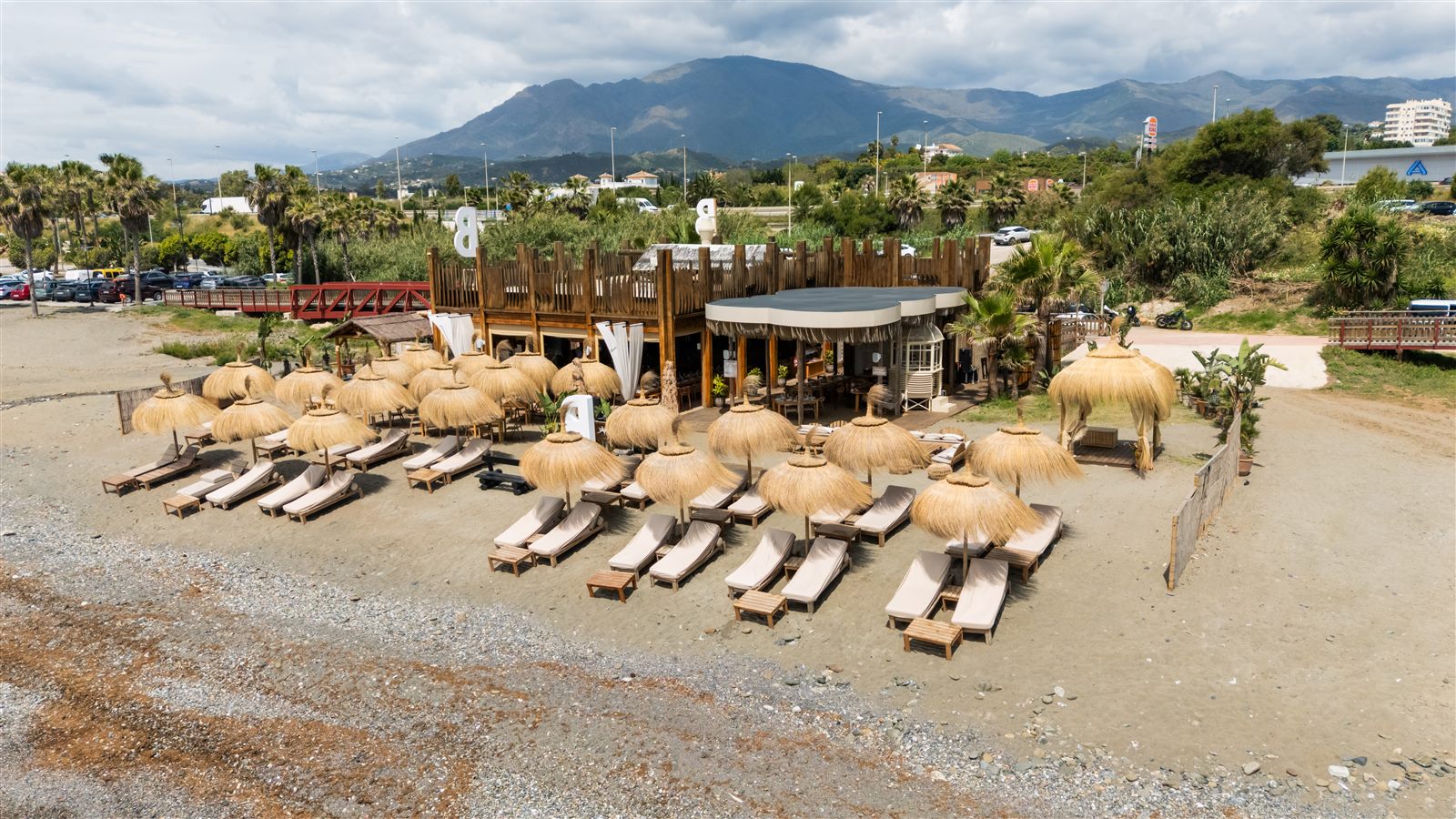 Rodaje aéreo en un beach club